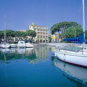 Vittorio 3*, Desenzano del Garda Włochy